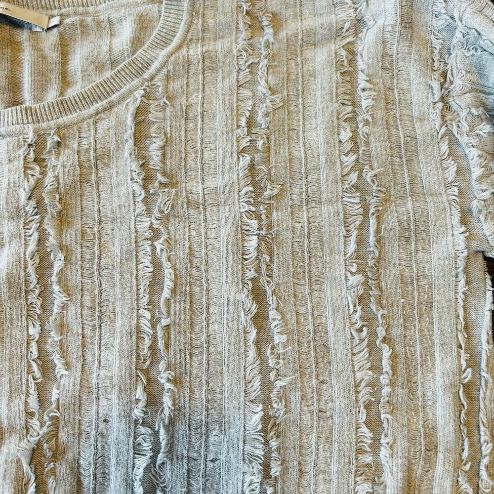 Textured Grey Sweater - Picture 4 of 4